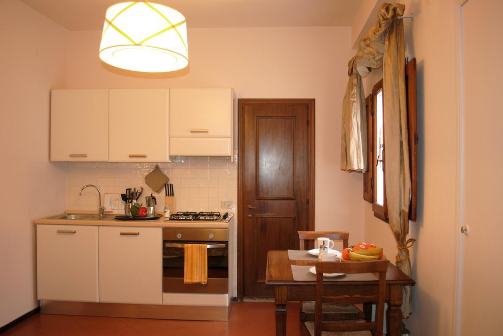Residence La Medicea Firenze Szoba fotó