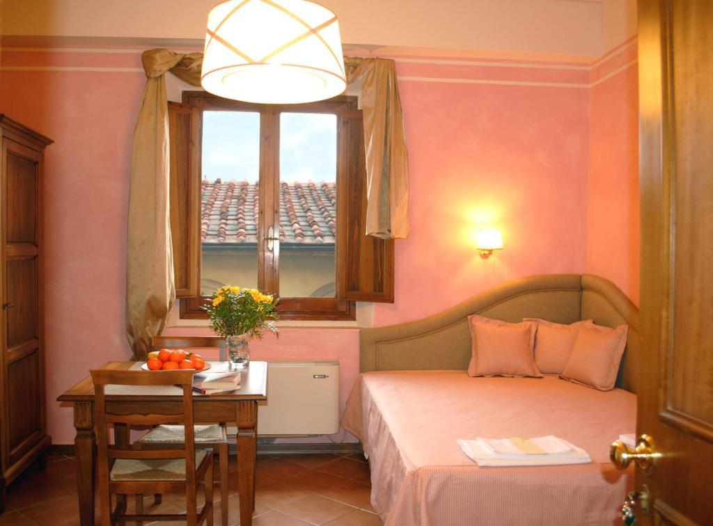 Residence La Medicea Firenze Szoba fotó